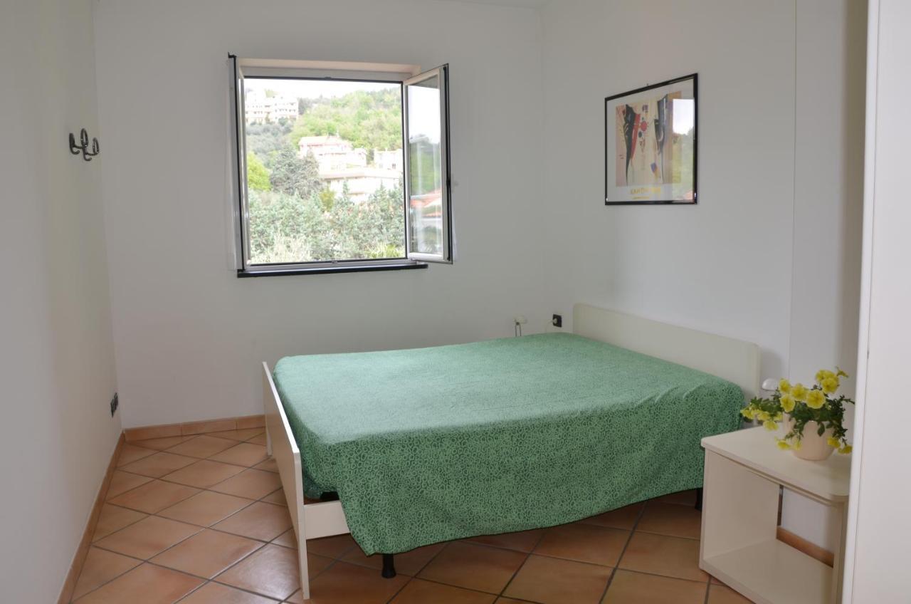 Residence Pian Dei Boschi Pietra Ligure Esterno foto