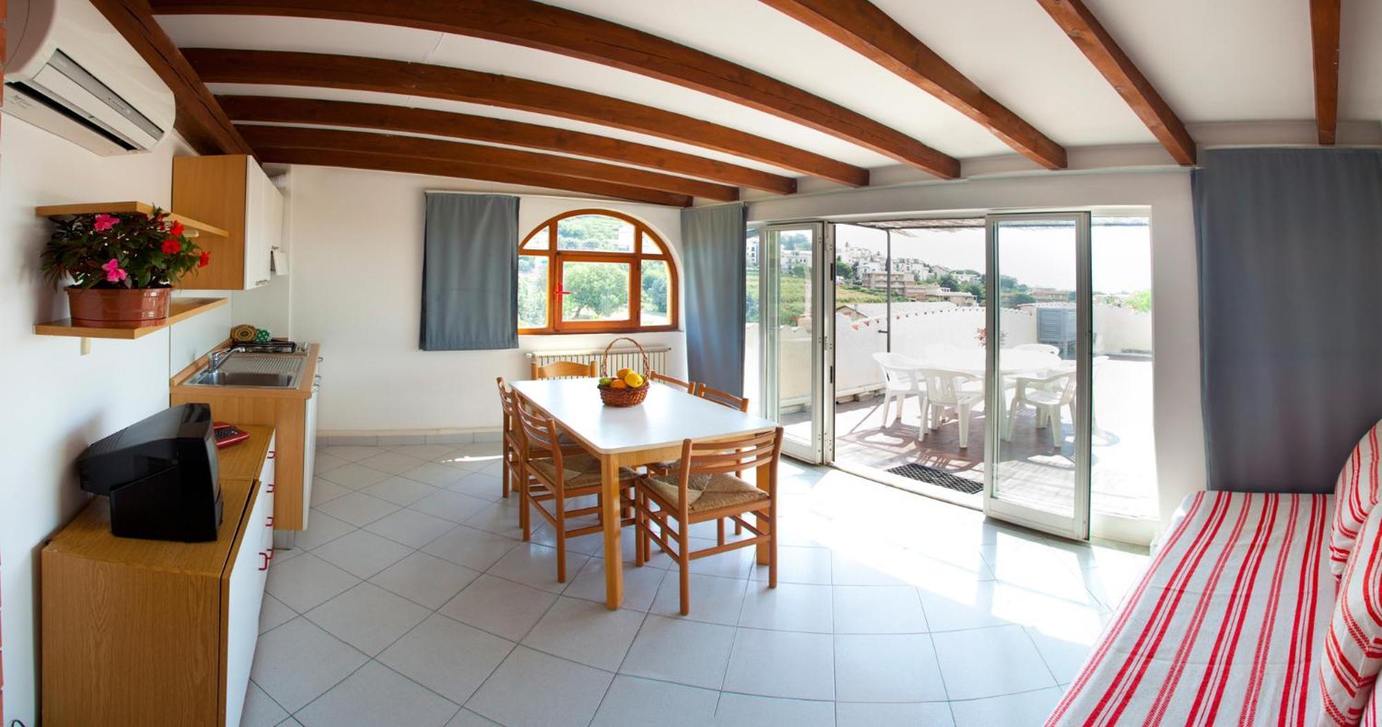 Residence Pian Dei Boschi Pietra Ligure Esterno foto