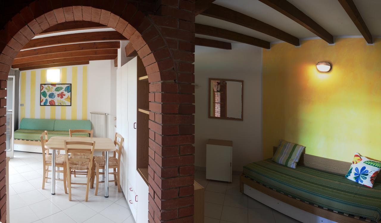 Residence Pian Dei Boschi Pietra Ligure Esterno foto